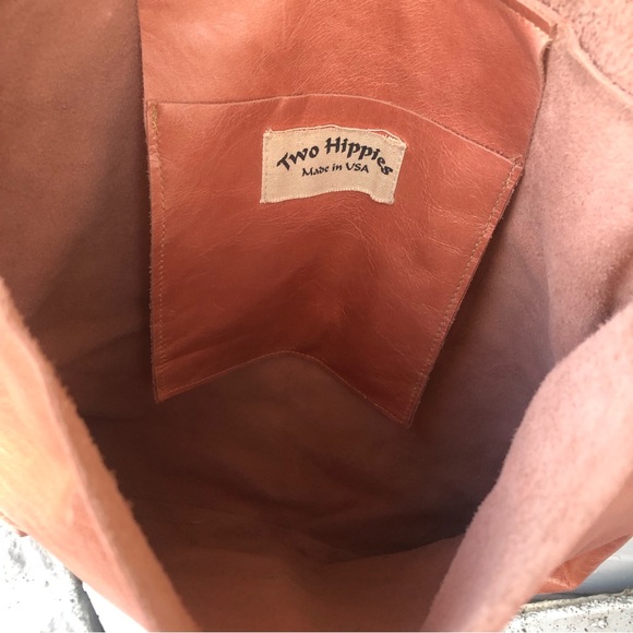 Two Hippies Leather Peach Bag. - Picture 13 of 14